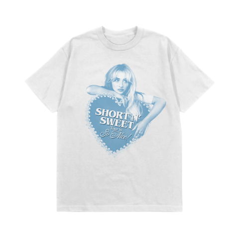 Short n' Sweet Tour Is So Nice Tee von Sabrina Carpenter - T-Shirt jetzt im Bravado Store