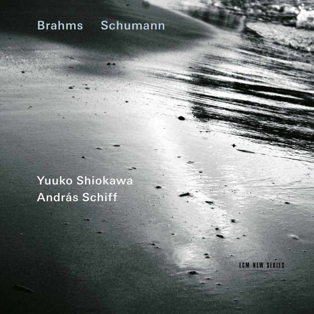 https://images.bravado.de/prod/product-assets/andras-schiff/andras-schiff/products/509505/web/471356/image-thumb__471356__3000x3000_original/Andras-Schiff-Brahms-Schumann-CD-Album-509505-471356.7f51c78d.jpg