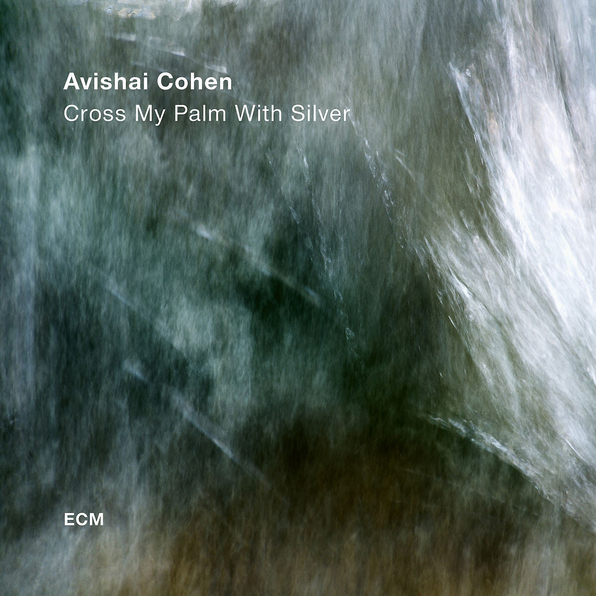 https://images.bravado.de/prod/product-assets/avishai-cohen/avishai-cohen-d2c-tt/products/141774/308245/image-thumb__308245__3000x3000_original/Avishai-Cohen-Cross-My-Palm-With-Silver-Vinyl-Album-141774-308245.57573961.jpg