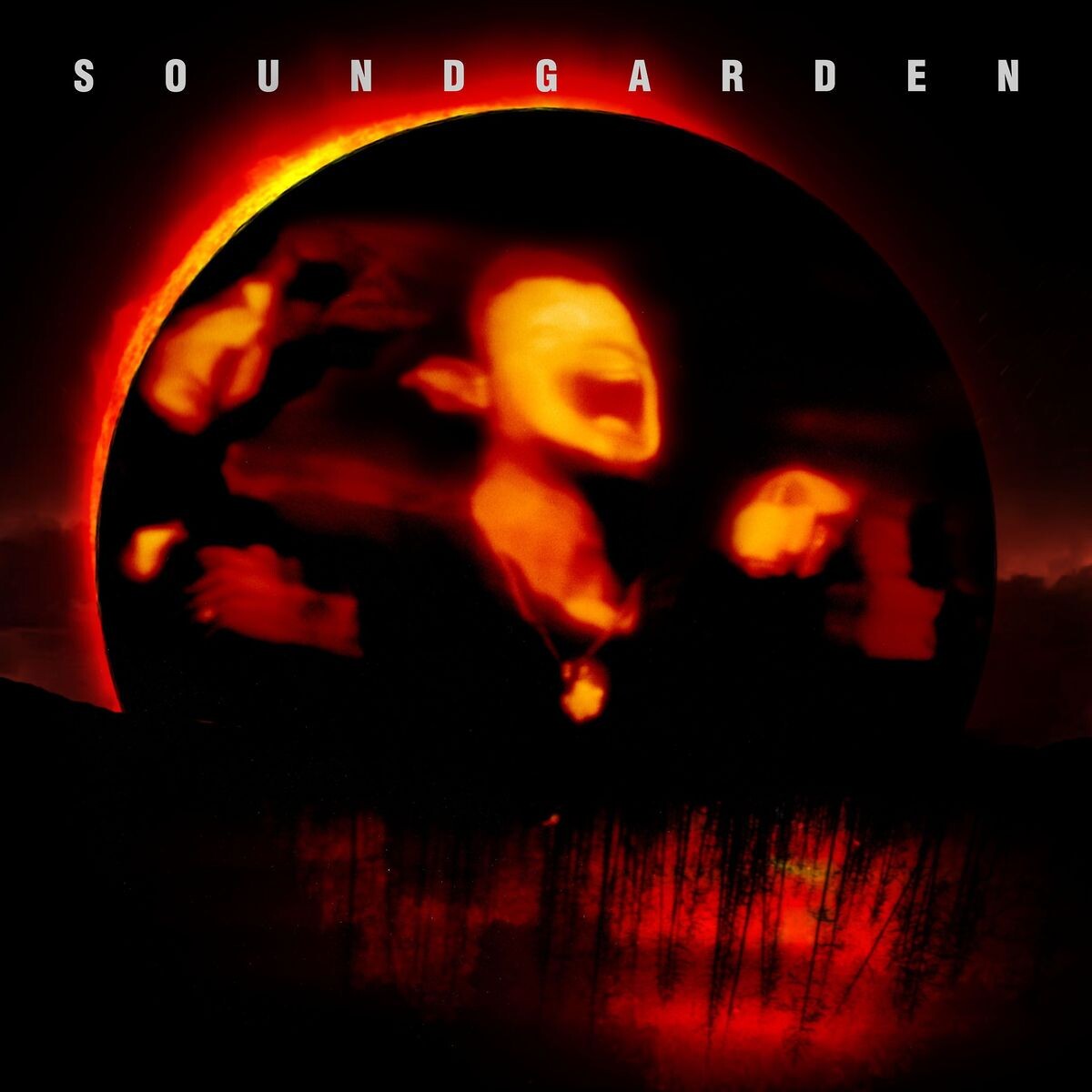 https://images.bravado.de/prod/product-assets/product-asset-data/soundgarden/soundgarden-1/products/142342/308981/image-thumb__308981__3000x3000_original/Soundgarden_Superunknown-20th-Anniversary-Remaster_2LP_s142342_o208688_a308981_v11960737.fa3f2b4d.jpg