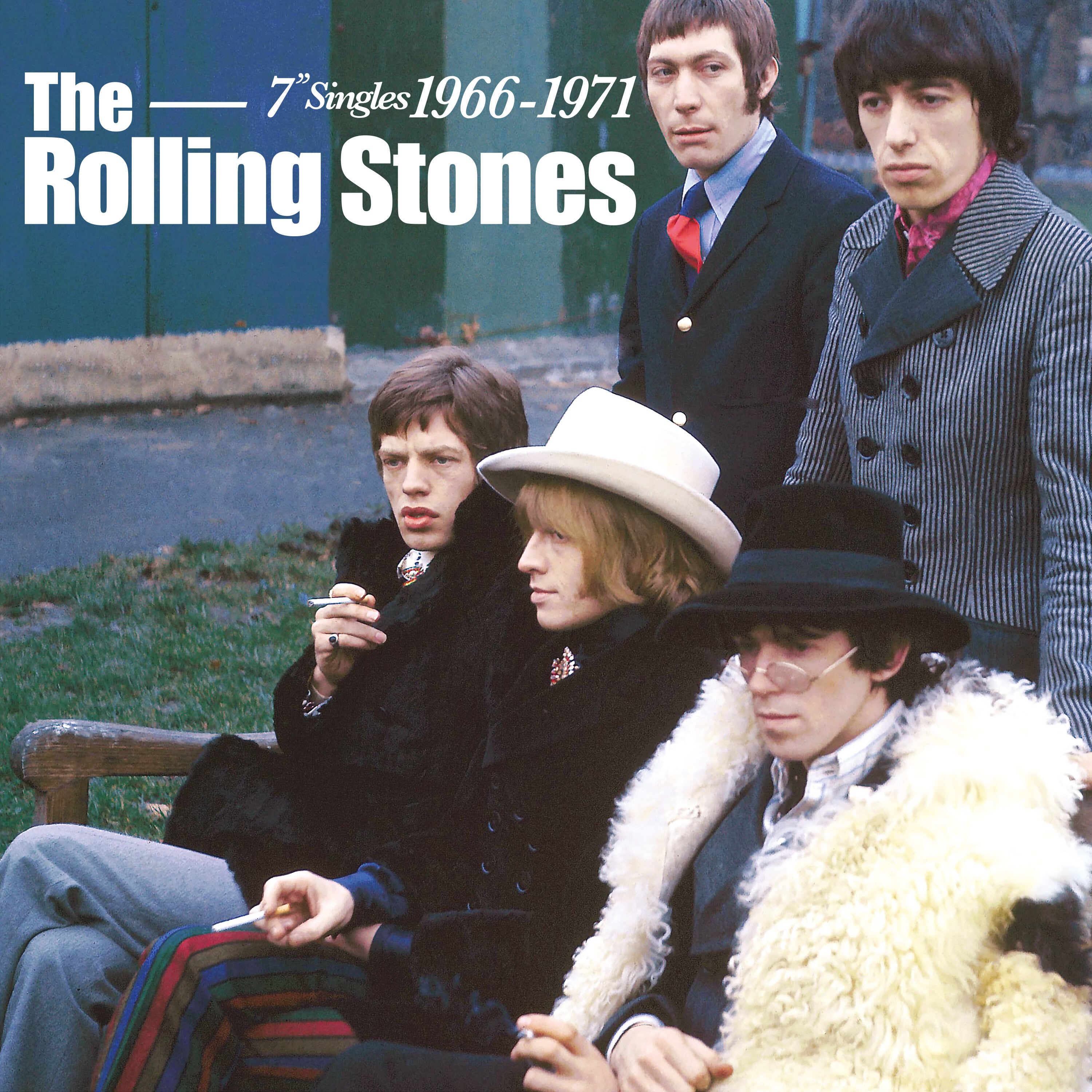 https://images.bravado.de/prod/product-assets/product-asset-data/rolling-stones-the/the-rolling-stones-d2c-tt/products/506175/web/420321/image-thumb__420321__3000x3000_original/The-Rolling-Stones-The-Rolling-Stones-Singles-1966-1971-Vinyl-Box-Single-506175-420321.bdad6e10.jpg