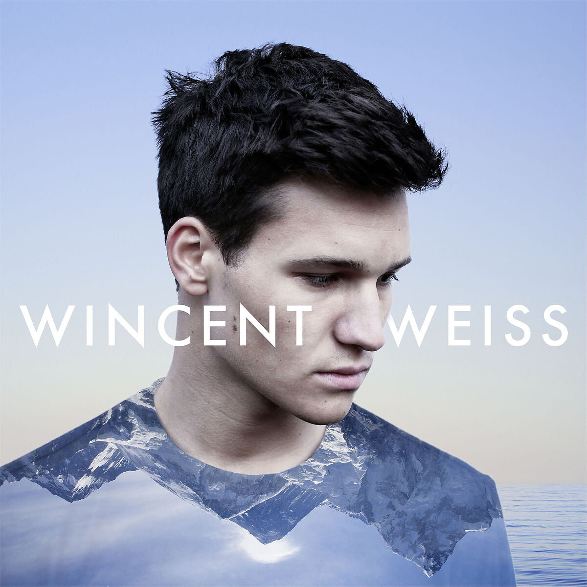 https://images.bravado.de/prod/product-assets/product-asset-data/wincent-weiss/wincent-weiss-d2c-tt/products/506327/web/424427/image-thumb__424427__3000x3000_original/Wincent-Weiss-Irgendwas-gegen-die-Stille-CD-Album-506327-424427.b7118335.jpg